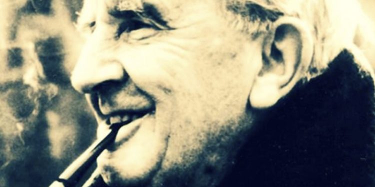 J.R.R. Tolkien: 131 años del nacimiento del creador de El señor de los anillos